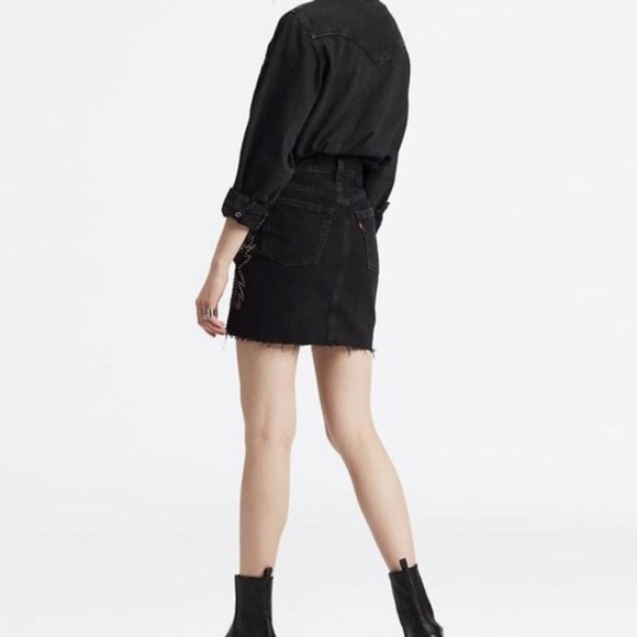 Levi’s Studded Skirt Black Denim Size 27 New With Tags - Picture 4 of 10